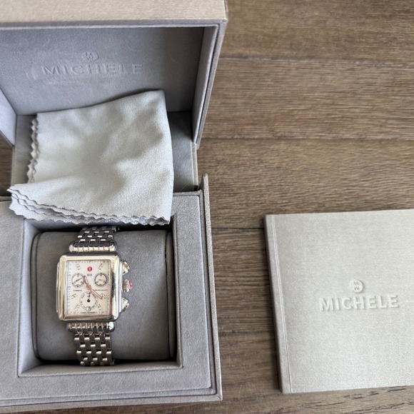 Michele Deco Diamond Watch - Picture 2 of 2